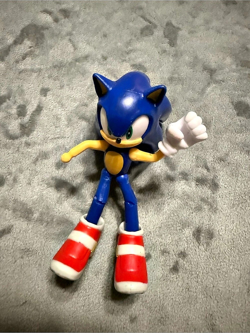 Sonic the Hedgehog figure Blue & Red